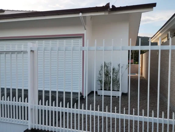 Imagem Casa com 3 quartos, 1 suite à venda em Governador Celso Ramos