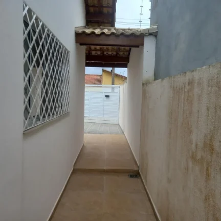 Imagem Casa para Venda em Itanhaém, Jardim Jamaica, 2 dormitórios, 1 suíte, 1 banheiro, 2 vagas