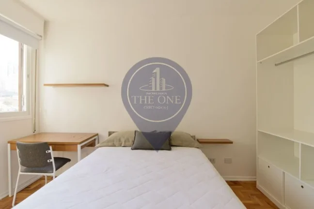 Imagem Excelente oportunidade de investimento: Apartamento de 4 quartos com 2 suítes na Aclimação, São Paulo-SP!