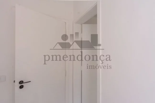 Imagem Apartamento na Rua Caiubi com 72m², 2 dormitórios e 1 vaga de garage.