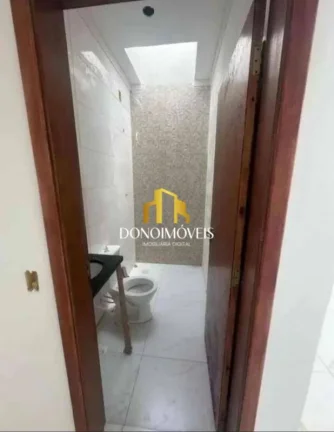 Imagem Amplo imóvel com 250 m², localizado em uma região privilegiada, ideal para quem busca conforto e ...