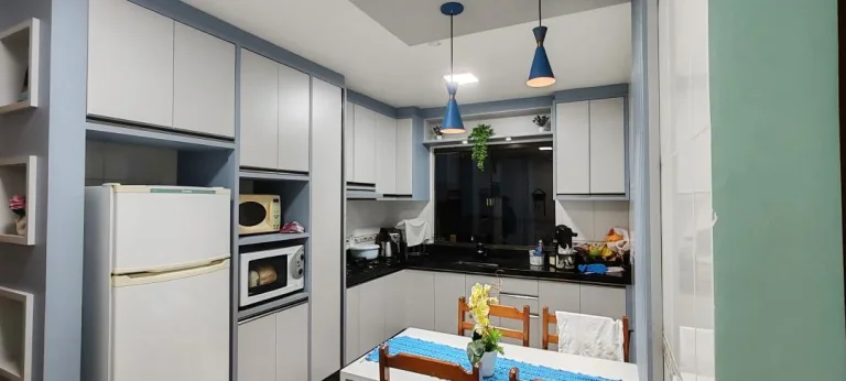Imagem Casa à venda em Cascavel - Universitário - 300m² - Churrasqueira e Energia Solar