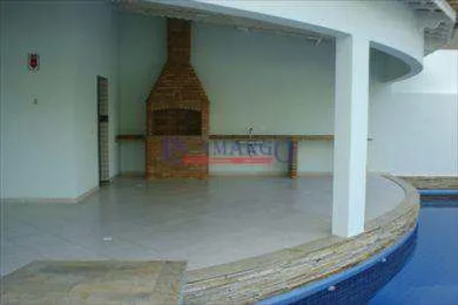 Imagem Casa de Condomínio