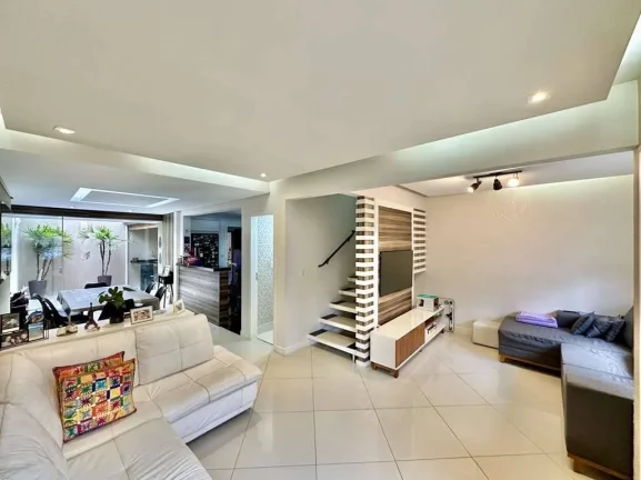 Imagem Cond. Village Wimblendon - 3 dorms / 1 ste, quintal privativo!