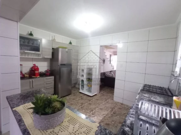 Imagem VENDO SOBRADO DE 03 DORMITÓRIOS NO BAIRRO RESIDENCIAL INGAÍ!