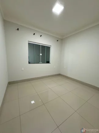 Imagem Casa à Venda no Bairro Planalto em Patos de Minas – 3 Quartos, Suíte com Hidro e Área Gourmet