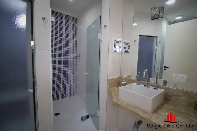 Imagem Casa com 3 Quartos à Venda, 272,00 m² VILA TELMA, Centro Campos do Jordão.