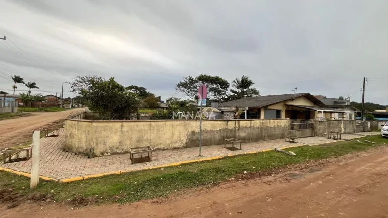 Imagem Casa com Espaço Gourmet à Venda – Barra Velha/SC