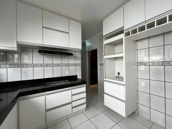 Imagem Casa tipo para venda em Residencial José de Carlos com 3 quartos, sendo 1 suíte, 170m2