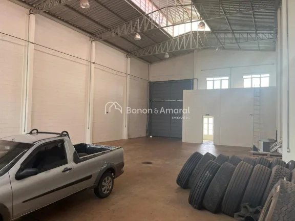 Imagem Barracão para locação em Paulínia - Bairro Betel

Excelente barracão em terreno de 429 m², com...
