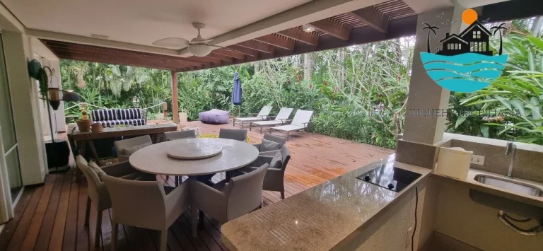Imagem Raízes de Juquehy - Casa para Aluguel de Temporada - 4 suítes, acom. 10 pessoas, área gourmet coberta, Tênnis, piscina, sauna| Juquehy Imobiliária