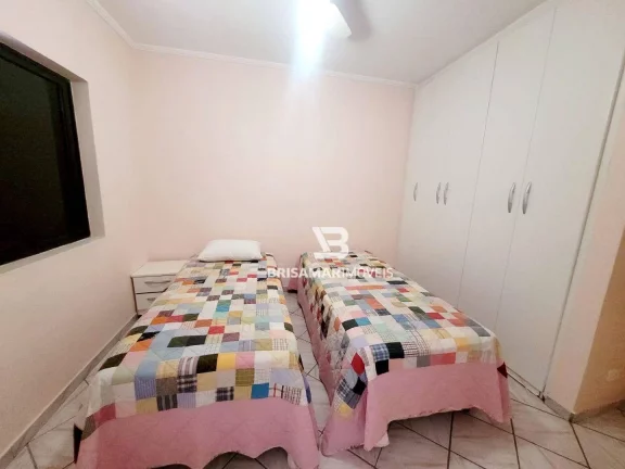 Imagem PITANGUEIRAS- LOCALIZAÇÃO ESPETACULAR , 2 VAGAS DE GARAGEM NO PRÉDIO , LAZER NO PRÉDIO.