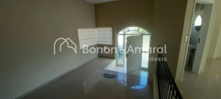 Imagem Linda casa à venda com design moderno no Jardim Botânico; suas acomodações contam com living de ...