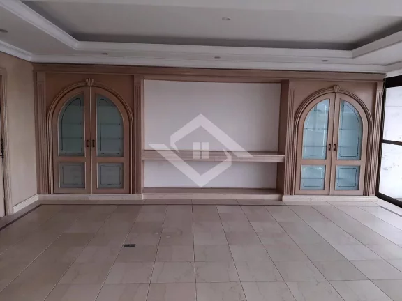 Imagem Apartamento de 4 Quartos para Venda em Copacabana com 355 m²