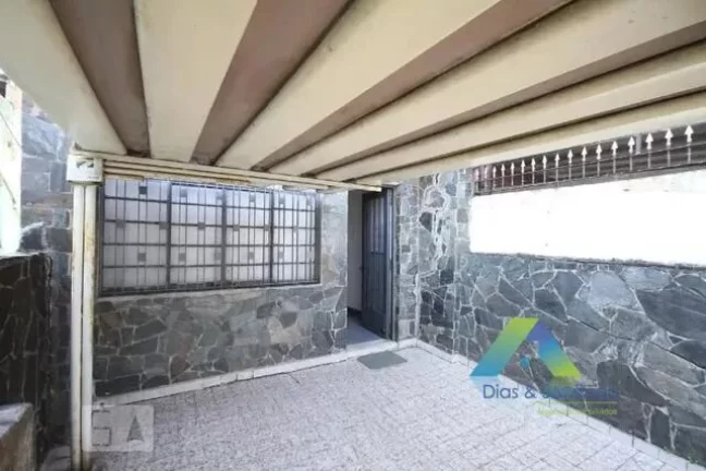 Imagem Casa Sobrado 2 quartos e Garagem.