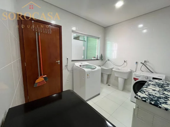 Imagem Casa à Venda - Luxo 3 suites - Central Parque