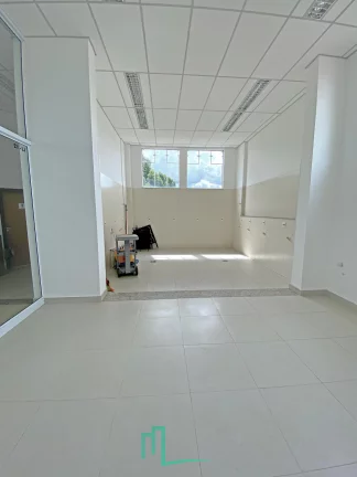 Imagem ALUGA-SE SALAS/LOJAS COMERCIAIS NO CENTRO NA RUA DO COMERCIO