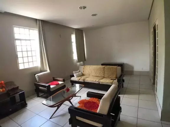 Imagem Casa à venda, 3 quartos, 1 suíte, 4 vagas, Minascaixa - Belo Horizonte/MG