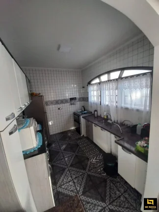 Imagem Sobrado 3 dormitórios + Salão Comercial - Jardim Utinga - Santo André