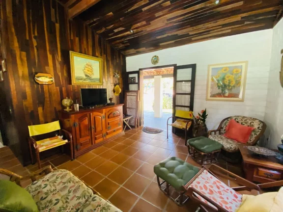 Imagem Imóvel imperdível: Casa à venda na Riviera de São Lourenço Módulo 20 com 3 quartos, 1 suíte, 3 salas, 4 vagas de garagem e mais!