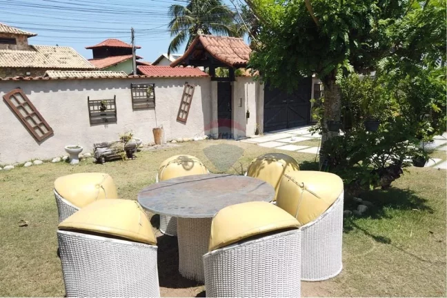 Imagem Casa com sete dormitórios e 4 banheiros em Itaúna,saquarema.