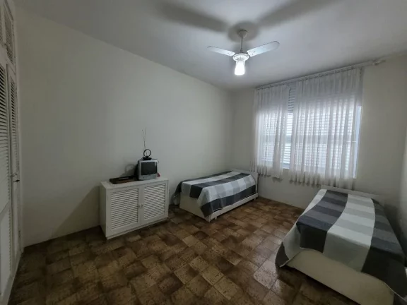 Imagem PITANGUEIRAS – FRENTE AO MAR COM MARAVILHOSA VISTA, MARAVILHOSO APARTAMENTO TOTALMENTE AMPLO E AREJADO, GARAGEM EM PARQUEAMENTO.