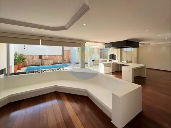 Imagem Casa em Condomínio a Venda no bairro São Paulo II - Cotia, SP
