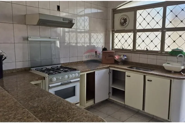 Imagem Imóvel residencial / comercial esquina Av. São João