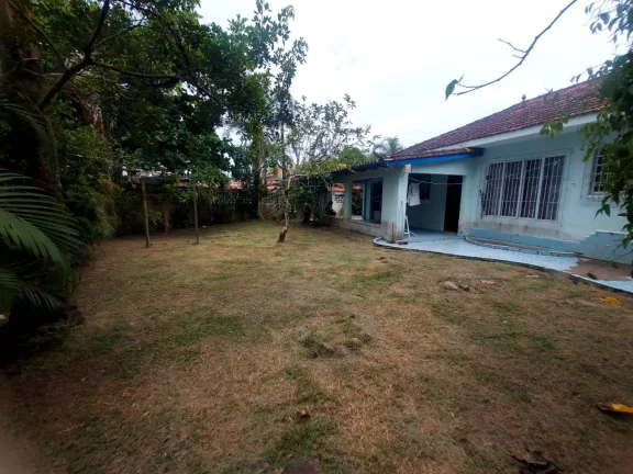 Imagem Casa para Venda em Itanhaém, Jamaica (Praia), 2 dormitórios, 1 suíte, 2 banheiros, 3 vagas