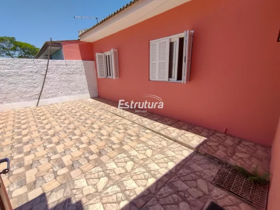 Linda casa na Pinheiro Machado com três dormitórios