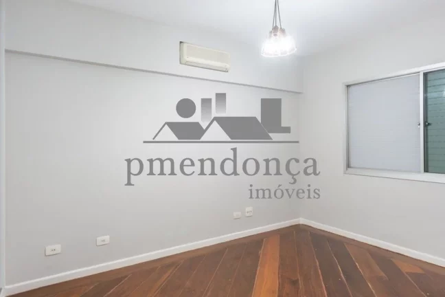 Imagem Apartamento Garden em Pinheiros com 4 quartos (1 suíte) e 2 vagas, 180m²
