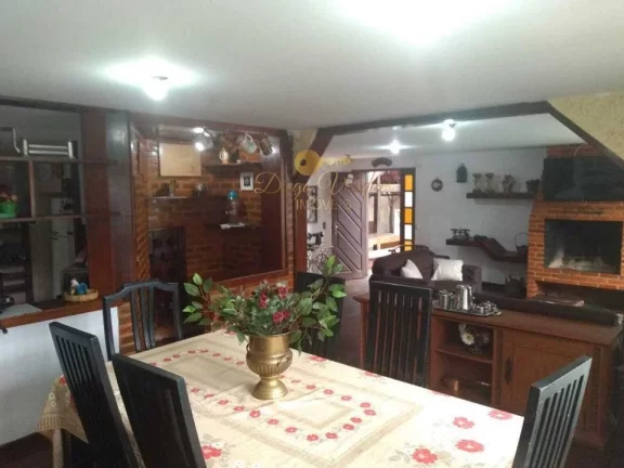 Imagem Casa para Venda em Teresópolis / RJ no bairro Granja Guarani