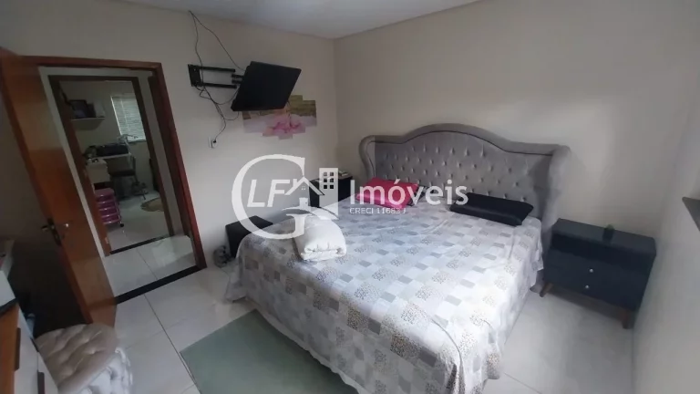 Imagem Casa Com Piscina Espaço Gourmet e Rica em Blindex,Estuda Permuta