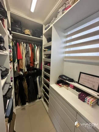 Imagem Apartamento com 2 Quartos à Venda, 214 m² em Canto - Florianópolis