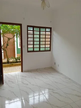 Imagem Casa com 1 dormitorio a venda por R$ 195.000,00 - Cidade Ocian - Praia Grande/SP