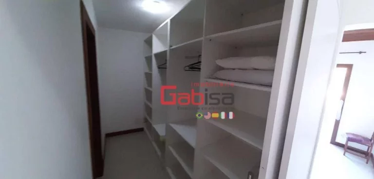 Imagem Casa com 5 dormitórios à venda, 210 m² por R$ 2.200.000 - Porto Belo - Armação dos Búzios/RJ