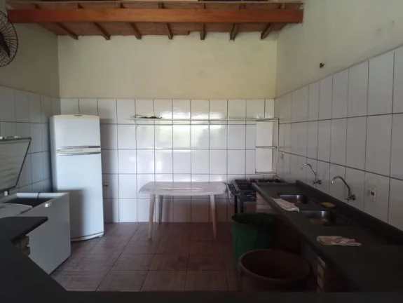 Imagem Chácara com Piscina à venda, 1709 m² por R$ 1.700.000 - Vila Amélia - Poá/SP
