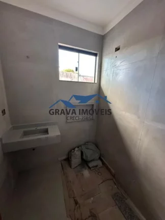 Imagem Alto Padrão para Venda em Maringá, Conjunto Residencial Paulino Carlos Filho, 3 dormitórios, 1 suíte, 2 banheiros, 3 vagas