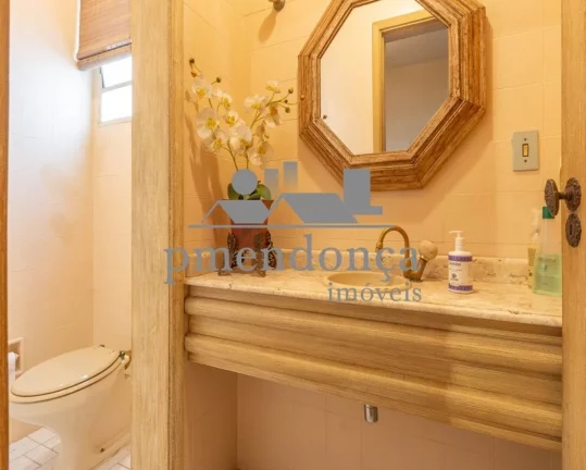 Imagem Apartamento em Higienópolis com 4 quartos (1 suíte) e 2 vagas, 240 m2