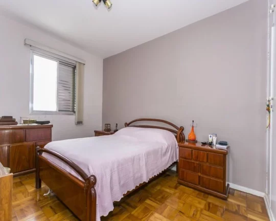 Imagem Apartamento maravilhoso com um pé direito triplo, 104 m² de área útil, sala ampla e arejada com ...