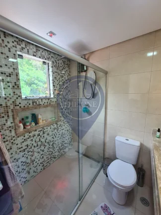 Imagem Casa à venda no Parque Maria Domitila: 2 quartos, 2 suítes, 2 salas, 3 banheiros, 2 vagas, 125m². Conforto e privacidade!