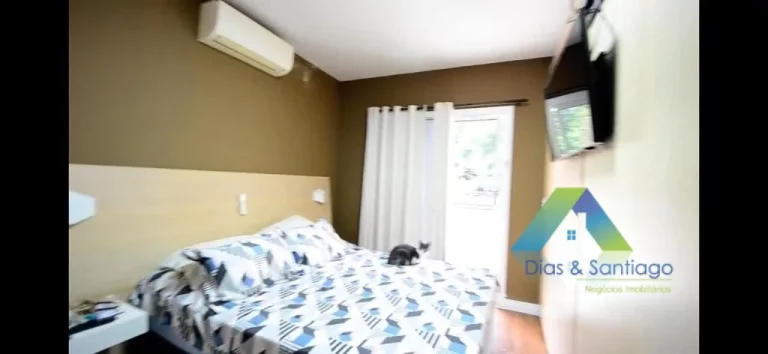 Imagem PLANALTO PAULISTA Casa Alto Padrão 220M², 4 dormitórios, 3 suites, espaço gourmet com piscina, ótima localização e valor !!!