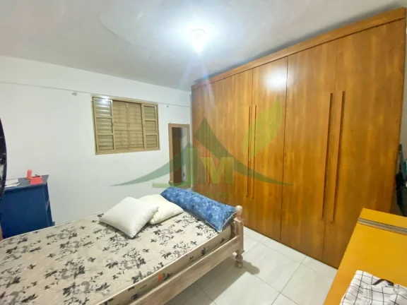 Imagem Casa à Venda no Jardim Maristela em Atibaia: Conforto e Praticidade