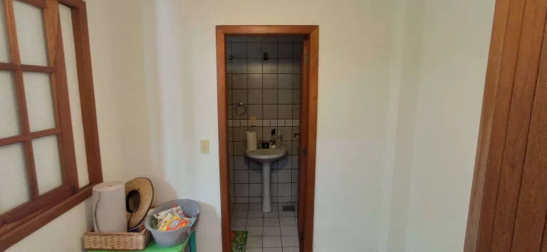 Imagem Casa à Venda com 346 m², 6 Dormitórios, 3 Suítes, Córrego Grande, Florianópolis/SC