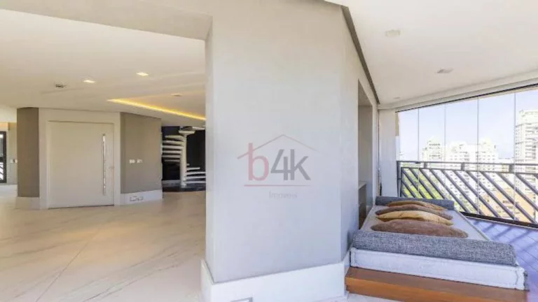 Imagem Cobertura Duplex de Luxo com 4 Quartos e Piscina Privativa à Venda no Campo Belo