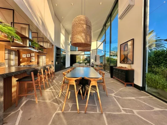 Imagem Casa em Condominio 5 Dormitórios - Bairro xangri-la