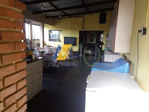 Imagem Prédio de Uso Misto à Venda – Renda Mensal Garantida em Santo André
