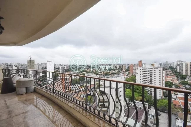 Imagem Ótima cobertura com 257m², Campo Belo, todos os ambientes com varanda e vista! Andar alto, living ...