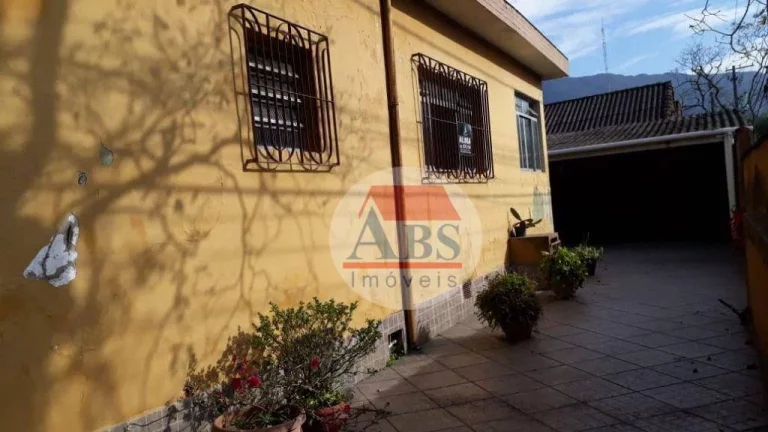Imagem Casa à venda, 188 m² por R$ 480.000,00 - Vila Couto - Cubatão/SP