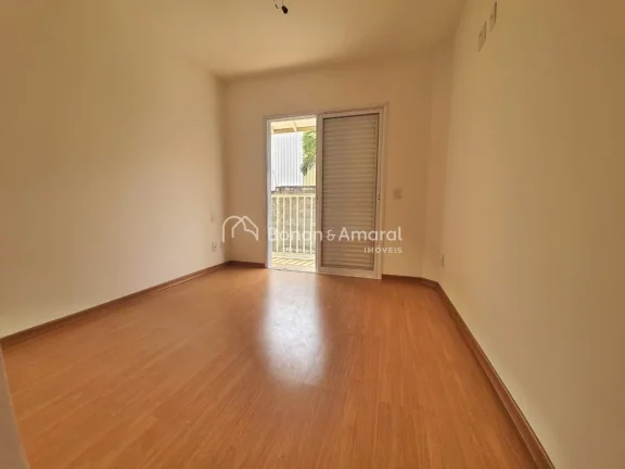Imagem Excelente oportunidade de adquirir sua casa dos sonhos em um charmoso condomínio, situado ao lado d...